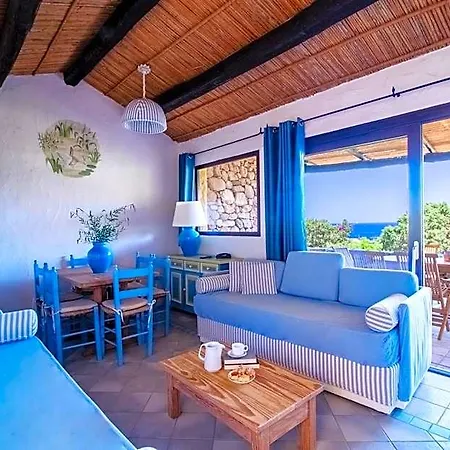 I Cormorani Bis Ξενοδοχείο με διαμερίσματα 4*