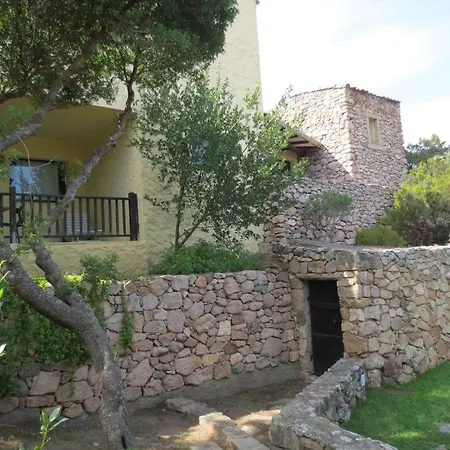 Hotel apartamentowy I Cormorani Bis 4*