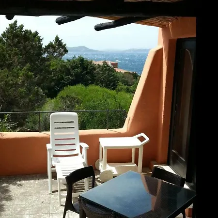 I Cormorani Bis Hotel apartamentowy Baja Sardinia